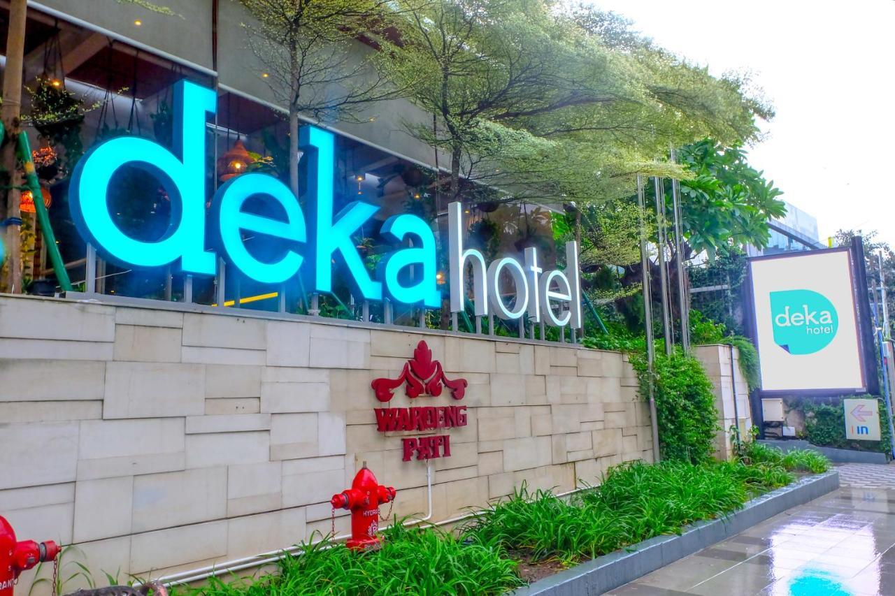 Deka Hotel Surabaya Hr Muhammad Экстерьер фото